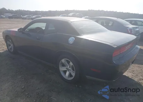 2012 Dodge Challenger Sxt z USA, uszkodzony, nr VIN 2C3CDYAG7CH196132